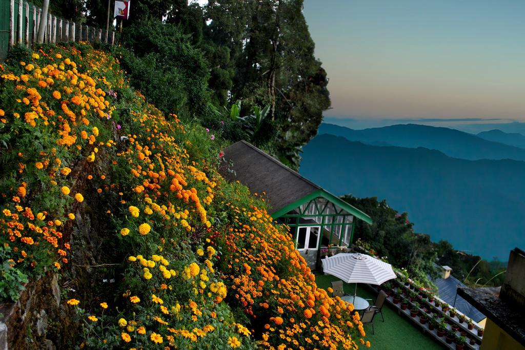 Central Gleneagles Heritage Resort Former Bungalow Of Ex-Tata Chairman Russi Mody The Mall Road Darjeeling Dárdžiling Exteriér fotografie